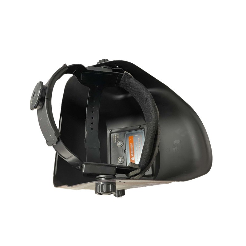 IW065 Auto-Darkening Welding Helmet 